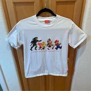Nintendo Mario Zelda Animal Crossing Splatoon Graphic T-shirt Size Small
